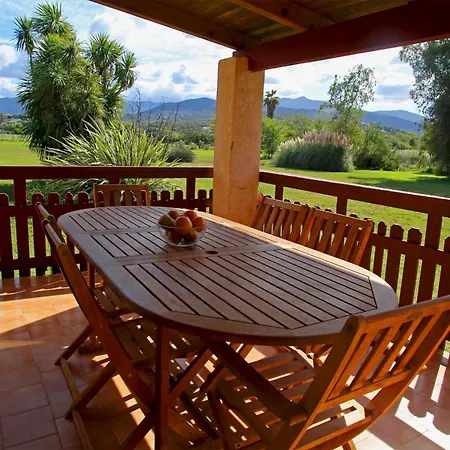 Marina Di Capitello Hotell *