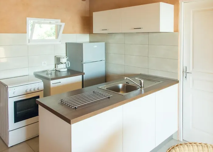 Hotel Marina Di Capitello *