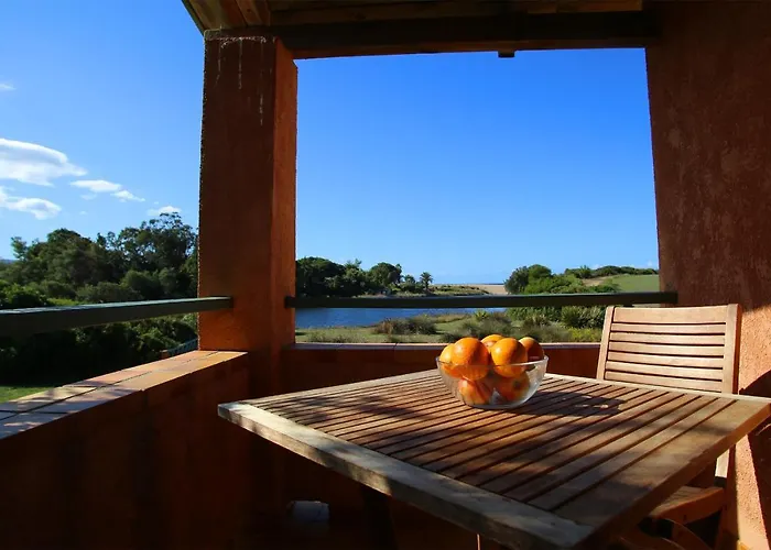 Marina Di Capitello Hotel *