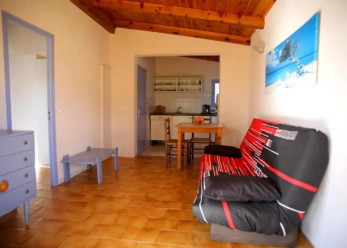 Marina Di Capitello *