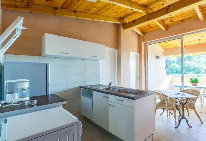 Marina Di Capitello Porticcio (Corsica)